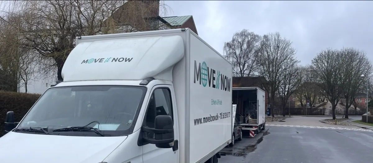 MoveItNow flyttebil under en flytning